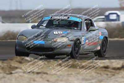 media/Mar-16-2025-CalClub SCCA (Sun) [[e72803ec8c]]/Group 5/Qualifying (Turn 1)/